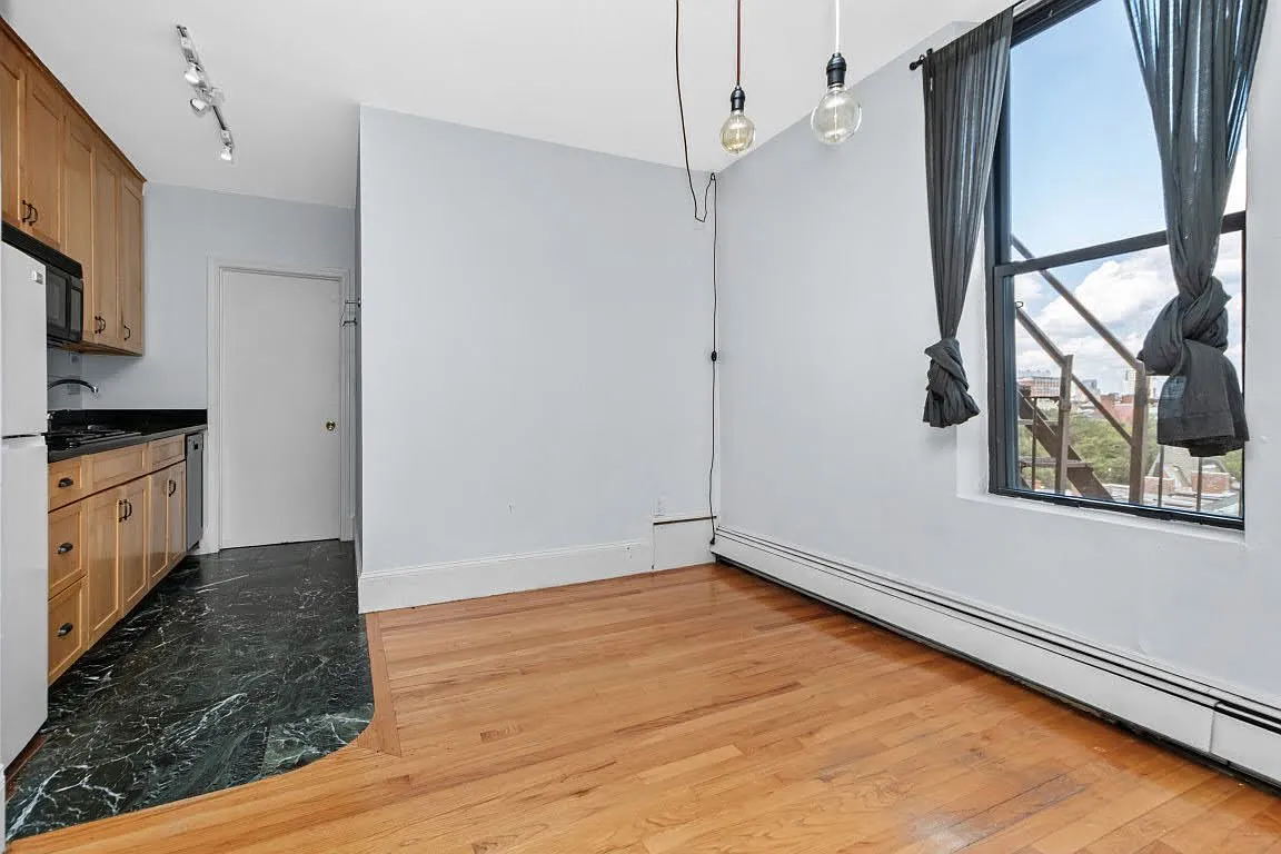 1 bed, 1.0 bath, 600 sqft, $3,700 — Photo 4