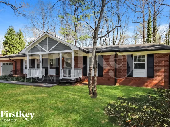 226 Heritage Pl, Mooresville, NC 28115