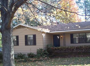 1446 Roane St, Covington, TN 38019