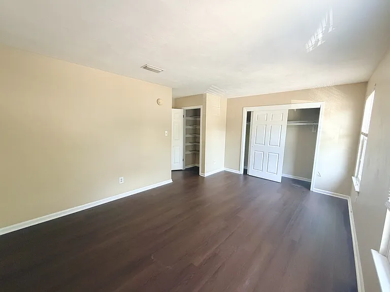 3937 Seeman Rd #1 — Photo 28