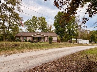 23 Little Fawn Lane, Greenfield, MO 65661