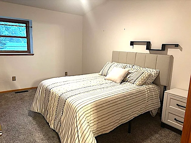 2 bed, 1620 sqft, $1,600 — Photo 4