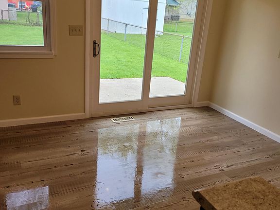 5th image of 2328 Dunkirk Dr