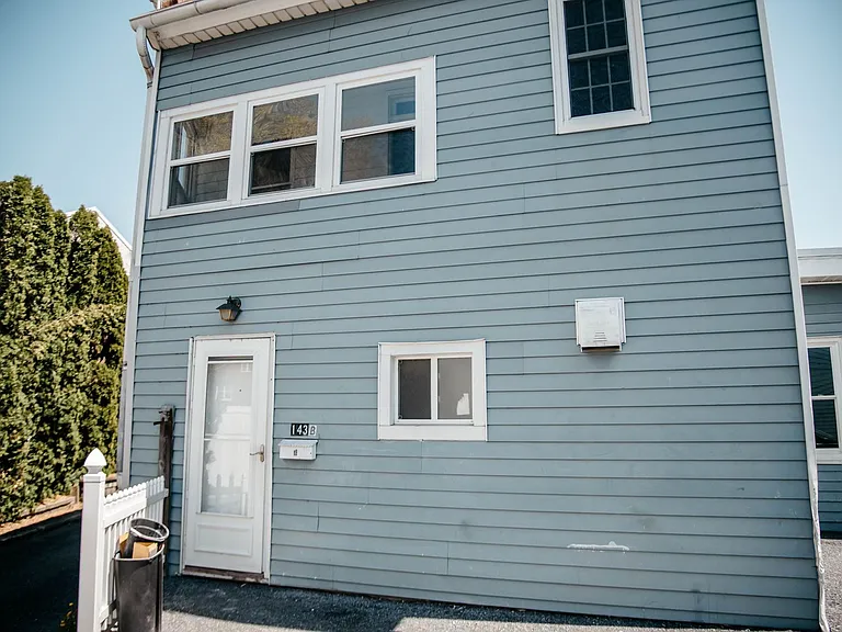 143 N Union St — Photo 20