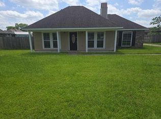 32508 Magnolia Ct, Denham Springs, LA 70706