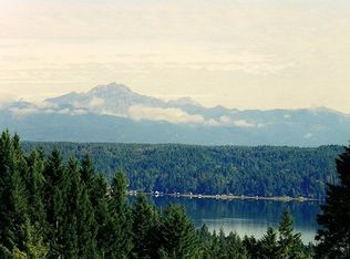 860 E Beach Dr, Union, WA 98592