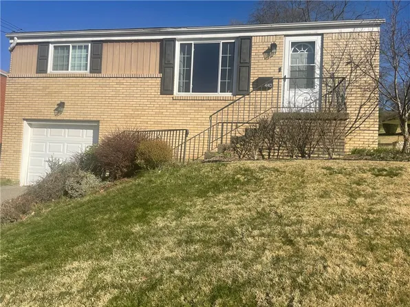 4413 Woodhill Dr, Homestead, PA 15120