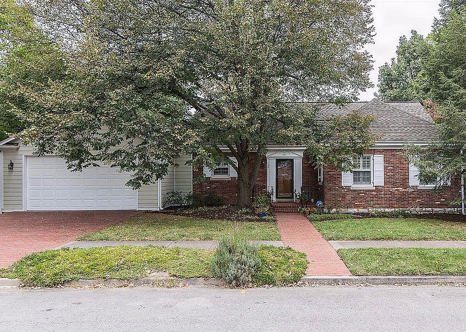 2nd image of 100 Old Cassidy Ave