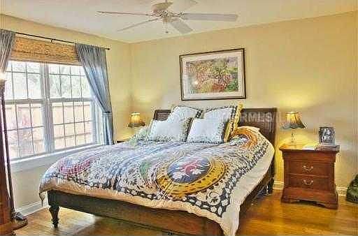 3rd image of 129 Adalia Ave