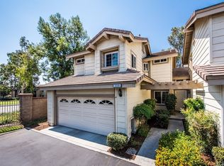2208 Avocado Dr, Tustin, CA 92782