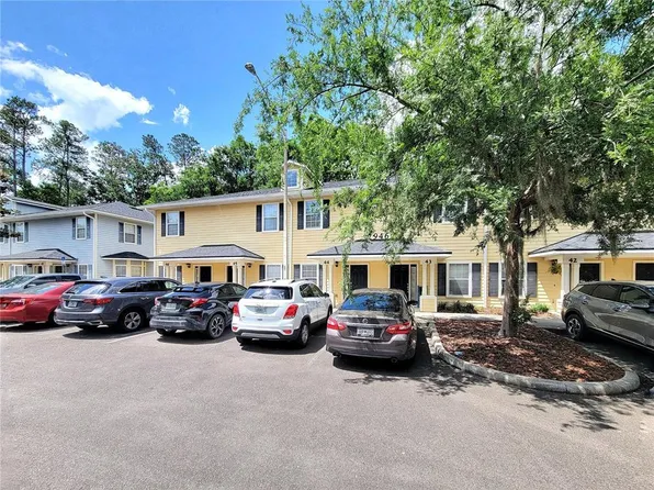 2946 SW 35th Pl APT 44, Gainesville, FL 32608