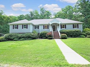 1805 Longwood Dr, Maidens, VA 23102