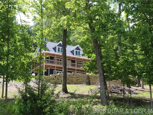 7930 Eagle Bay Dr, Gravois Mills, MO 65037
