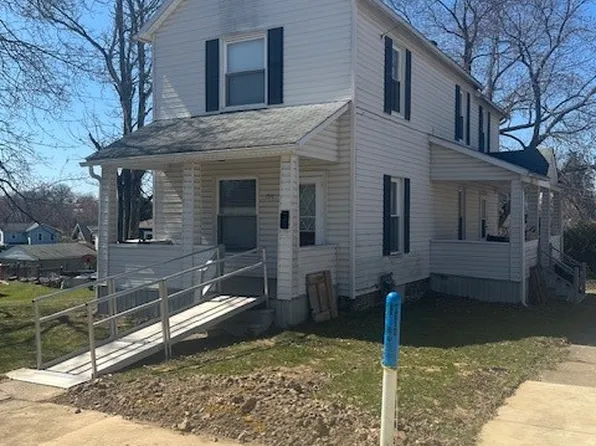 190 SE Myers Ave, Sharon, PA 16146