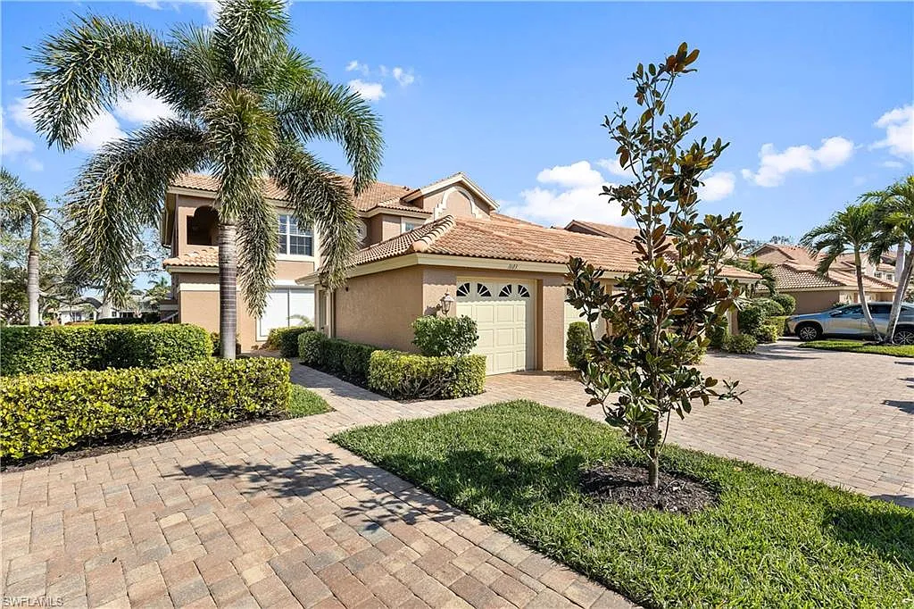 2 bed, 2.0 bath, 1446 sqft, $6,500 — Photo 1