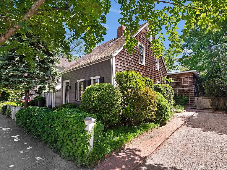 47 Madison St — Photo 2