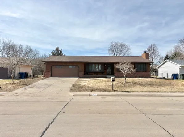4616 Linden Dr, Kearney, NE 68847