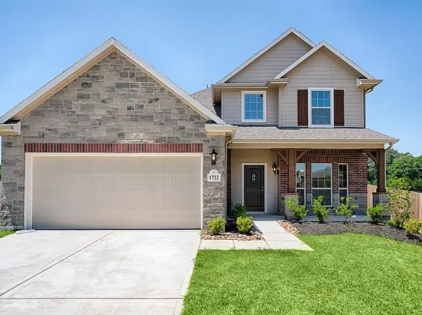 1722 Wandering Hills Rd, Conroe, TX 77304