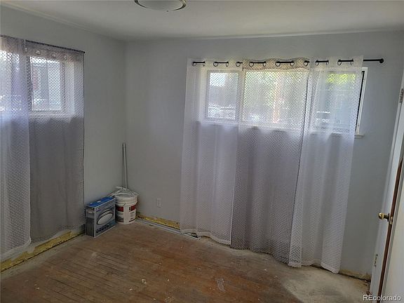3rd image of 3205 W Louisiana Avenue