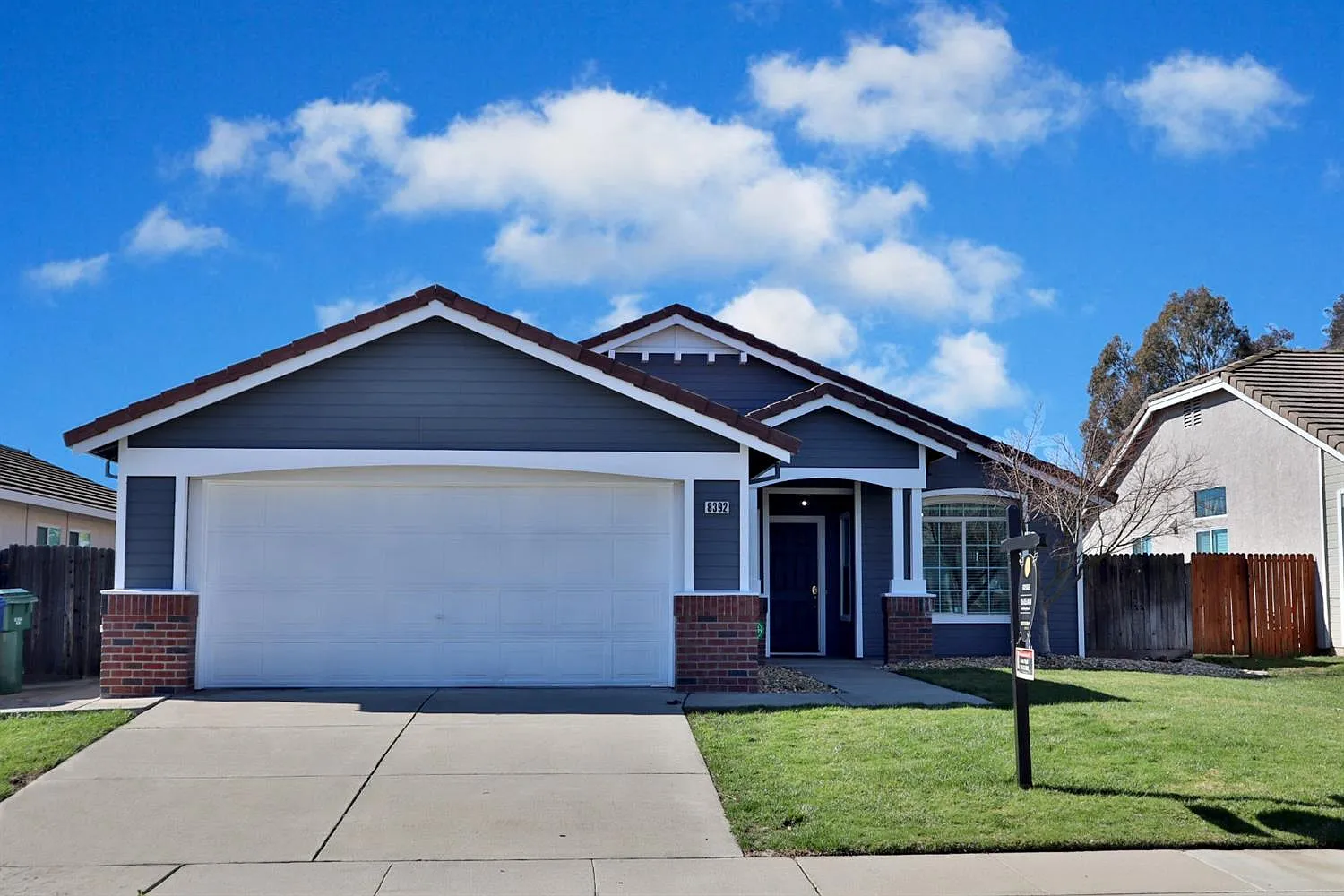 8392 Pelligrini Ct photo 1