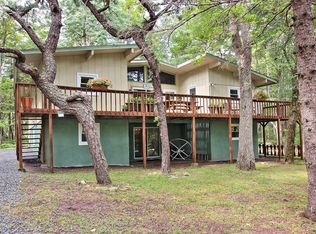 1529 Clover Rd, Long Pond, PA 18334