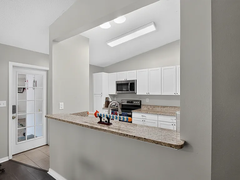 3017 Airport Rd — Photo 9