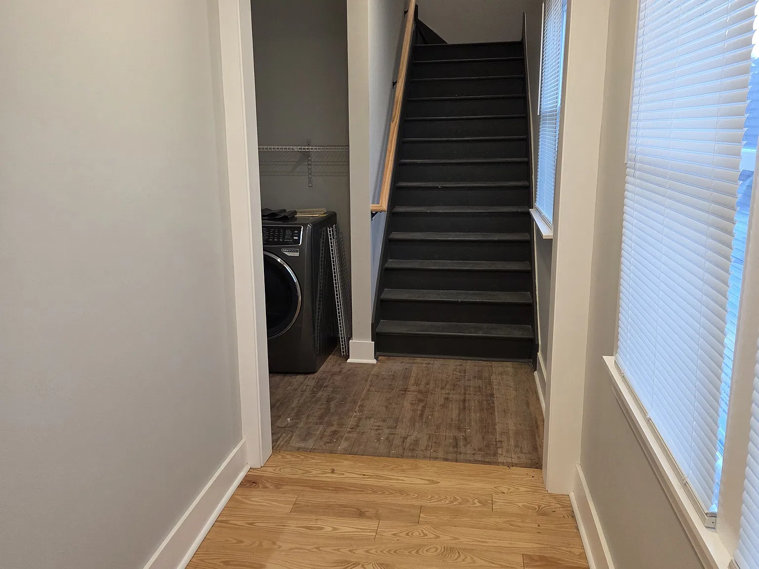2 bed, 1400 sqft, $2,500 — Photo 1