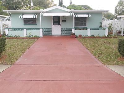 660 Northmoor Ave N, Saint Petersburg, FL, 33702