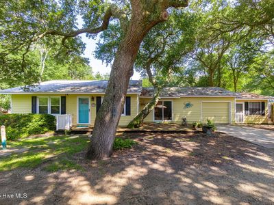 110 Holly Road, Pine Knoll Shores, NC, 28512