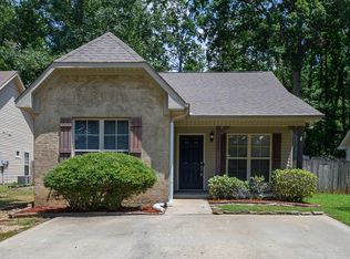 9522 Brook Forest Cir, Helena, AL 35080