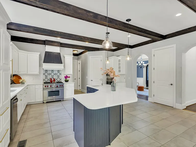 3924 Butler Springs Way — Photo 4