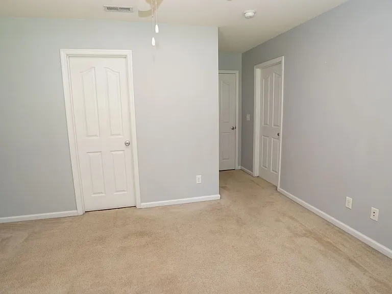 106 Farmgate Dr — Photo 10