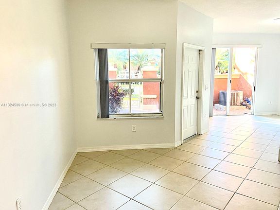 3rd image of 6104 NW 114th Pl APT 209