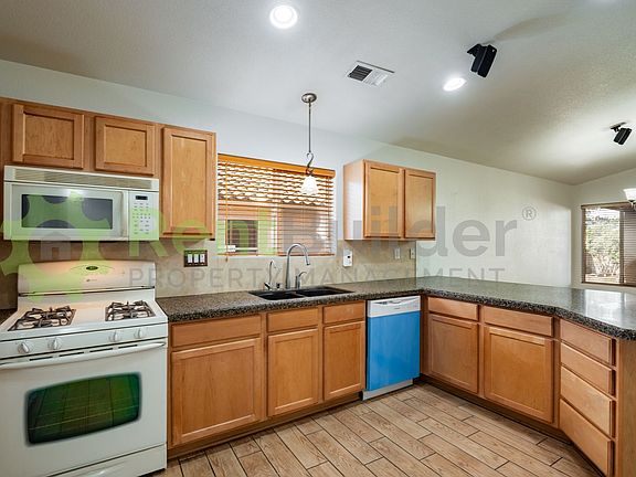 5th image of 4523 Los Valles Dr NW