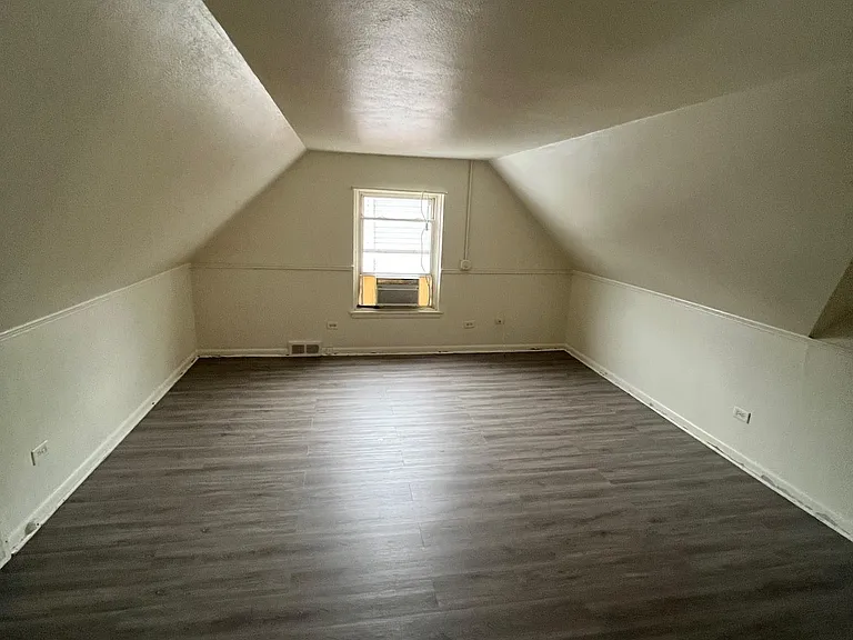 3112 Elizabeth Ave #2 — Photo 3