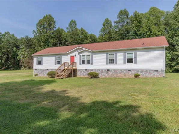 5952 Derwent Rd, Powhatan, VA 23139