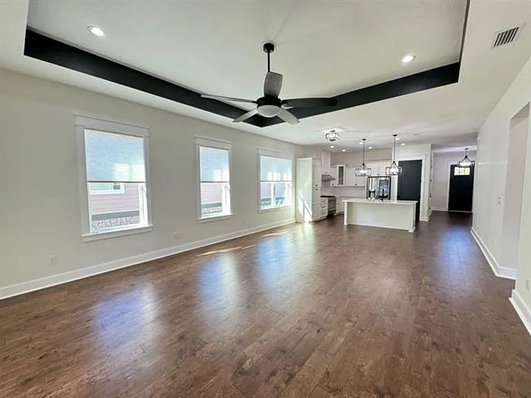 3541 Sanctuary Dr — Photo 8