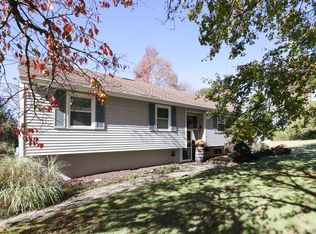 15 Country Club Dr, Franklin, CT 06254