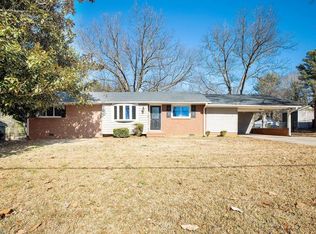 2033 Truelove Ln, Winston Salem, NC 27127