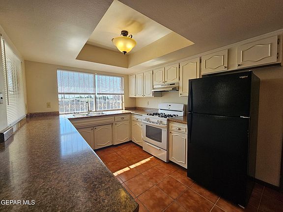 2nd image of 10604 Pleasant Hill Dr