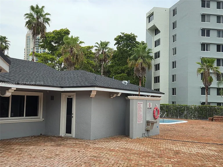 9001 SW 77th Ave #C509 — Photo 28