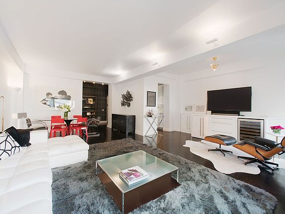 3rd image of 200 E 57th St APT 11C
