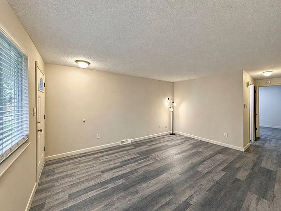 3rd image of 2051-2053 Collyer St