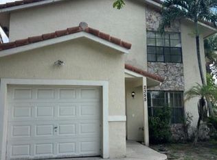 2355 NW 120th Ln, Pompano Beach, FL 33065