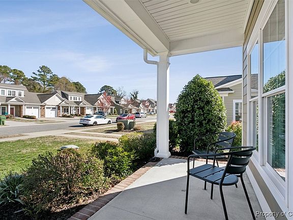 3rd image of 6921 Colemans Crossing Ave