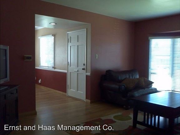 5th image of 5718 Silva St