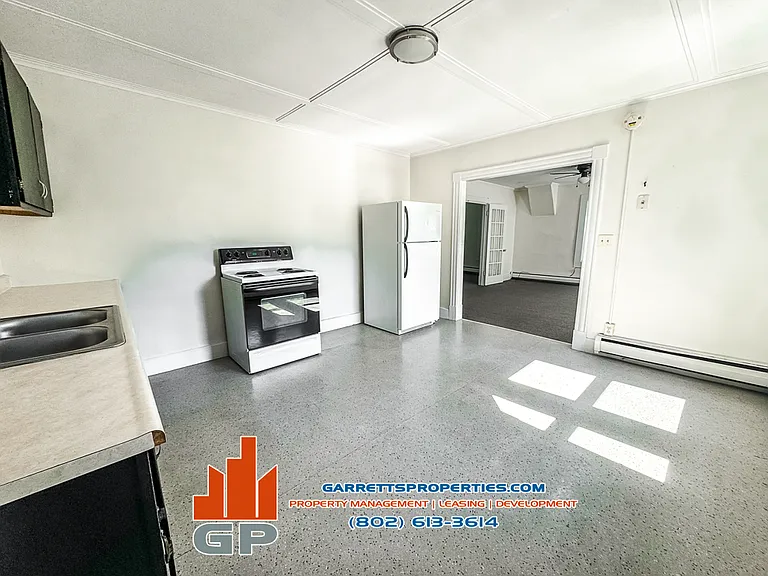 28 Mill St #4 — Photo 4