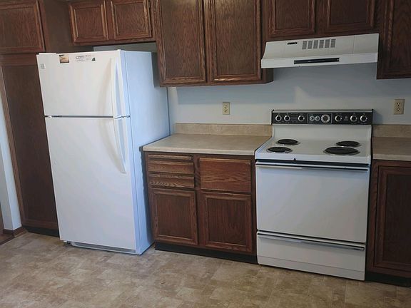 4th image of 6340 Dummerston Ct