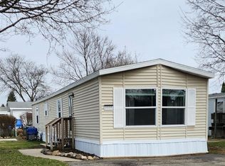 2005 Marmoor Dr, Shelby Township, MI 48317