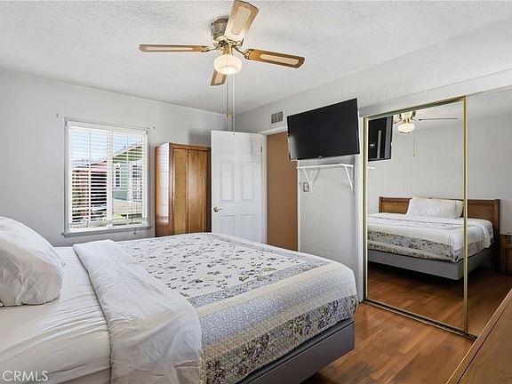 5th image of 13003 Daphne Ave
